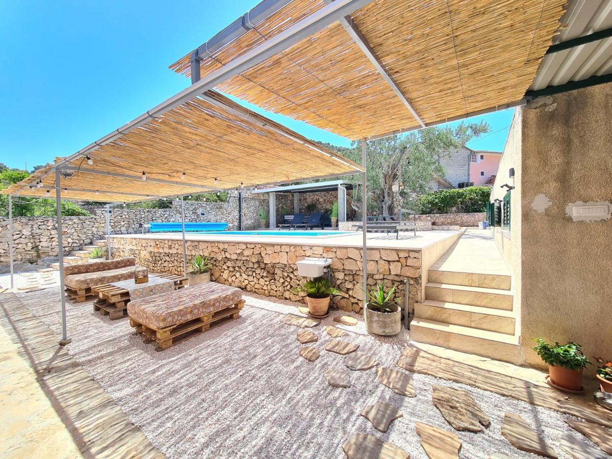 Villa Olive Tree - House With Pool Vinišće Exterior foto